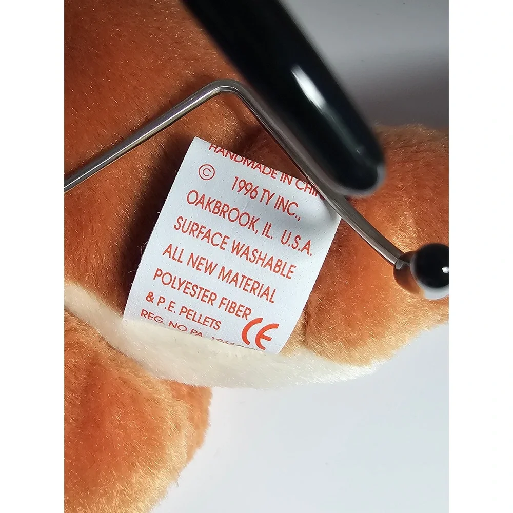 Ty Beanie Baby Pouch the Kangaroo 1996 Vintage Plush with Joey and Tags